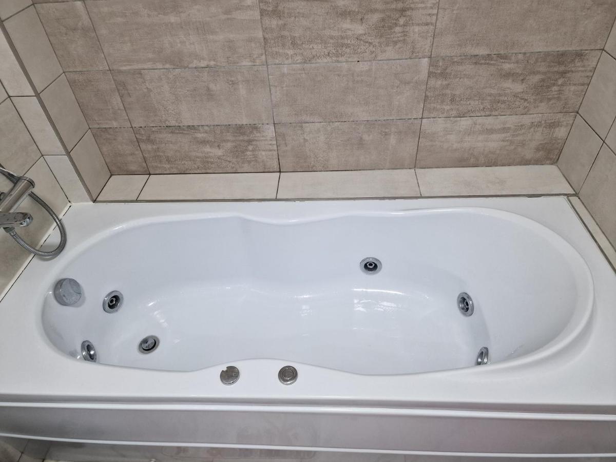 Apartament Rezidential سوتْشافا المظهر الخارجي الصورة
